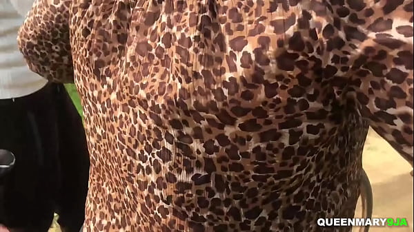 She didn’t mind fucking him on the roadside