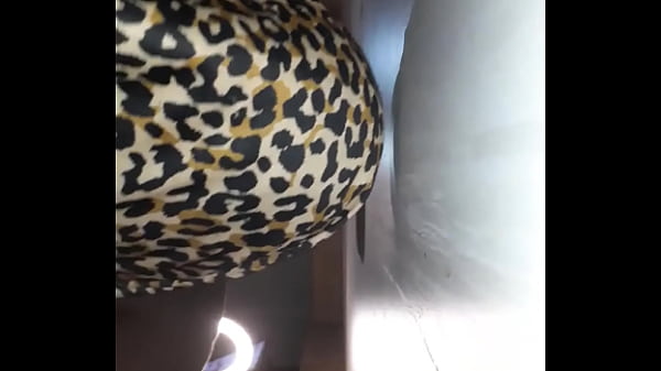 Thot in Texas – Black Dick Trying Asshole Penetration in Amateur African American Milf